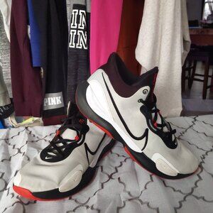 NIKE RENEW ELEVATE   111 (DD9304-100)👟 SIZE 18